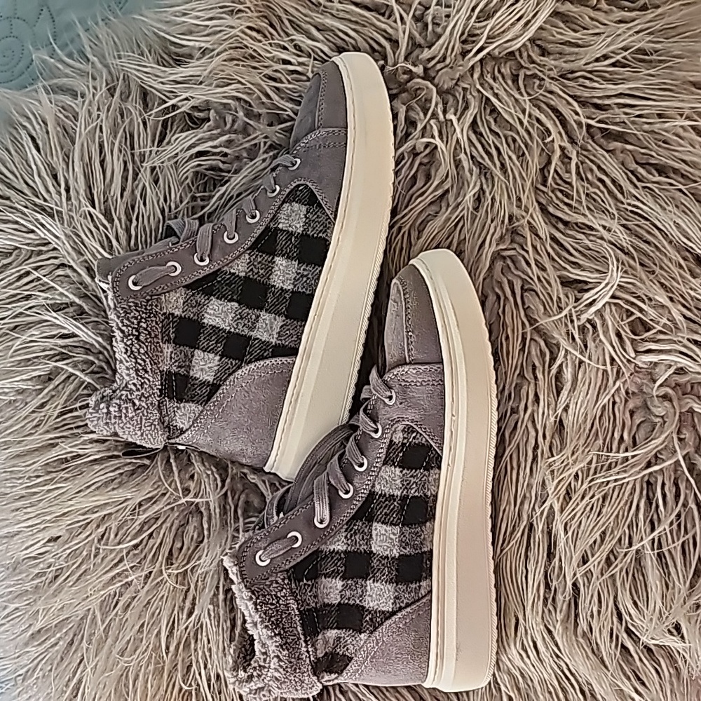 MARC FISHER sz 9 nearly new boots